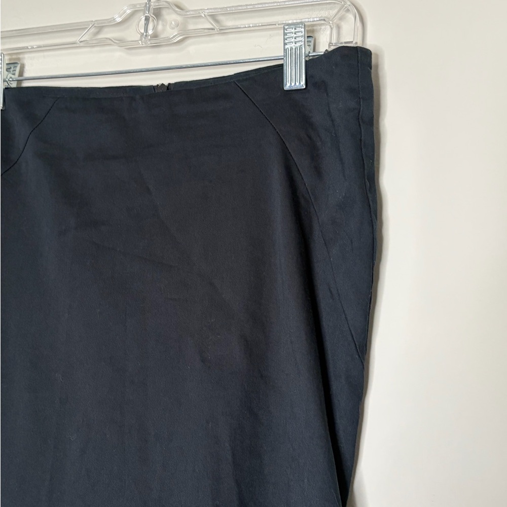 Sisley Black Pencil Skirt with Gray Ruffle Hem, size US 4 - Picture 2 of 10
